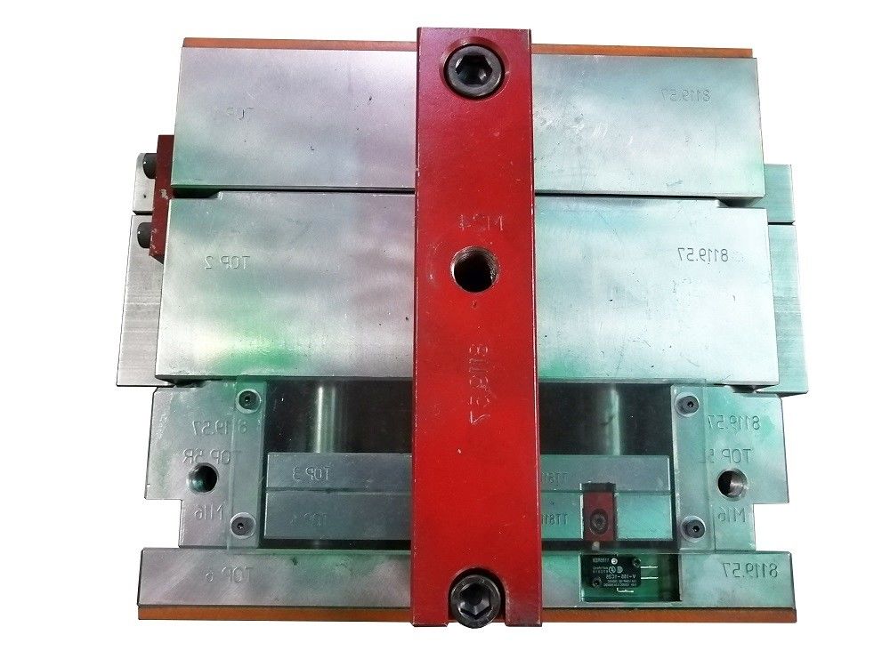 Útiles del moldeo por inyección de la cubierta HASCO S50C del ABS del contador del agua